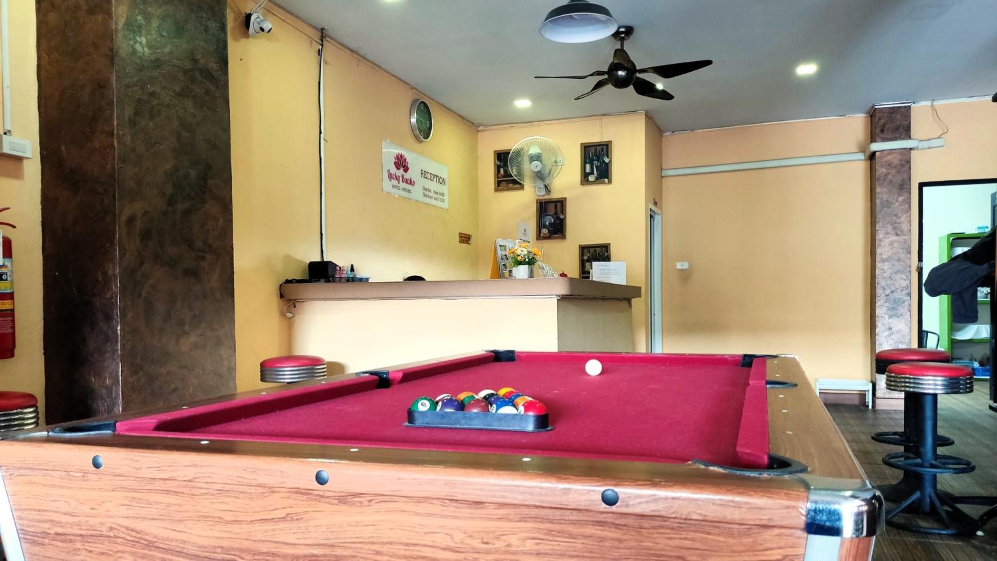 Lucky Buako Hotel Patong Екстер'єр фото